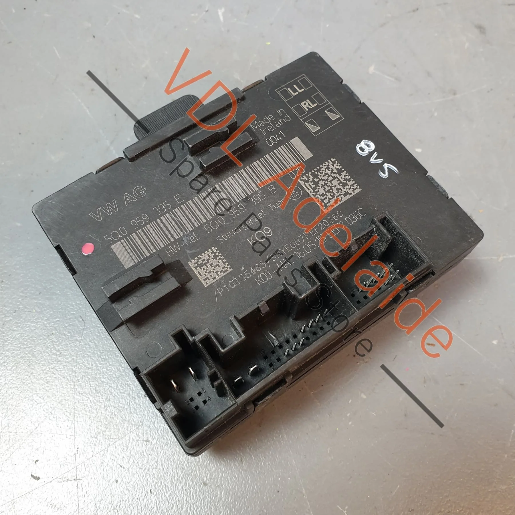 Product image 4